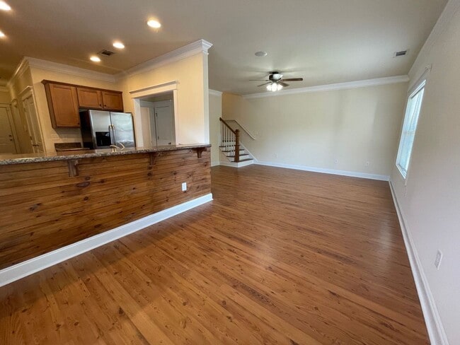 Building Photo - 234 Madison Heights