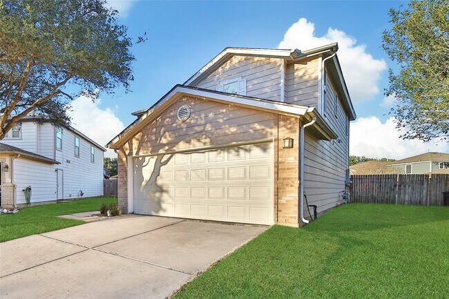 Building Photo - 18202 Coreland Ln