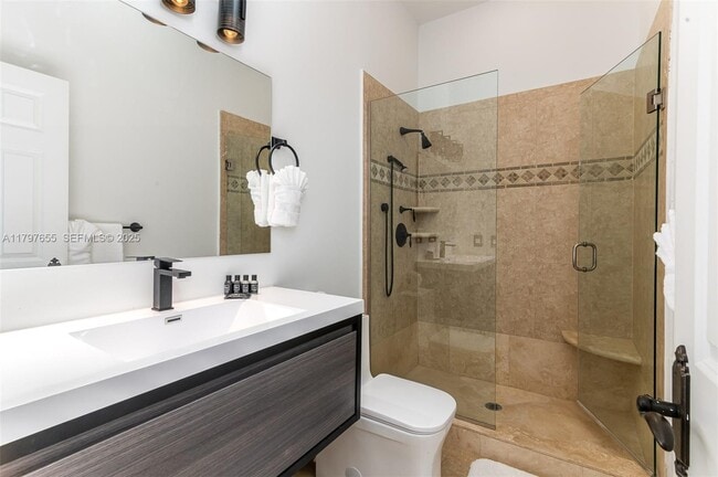 Building Photo - 1309 Middle River Dr