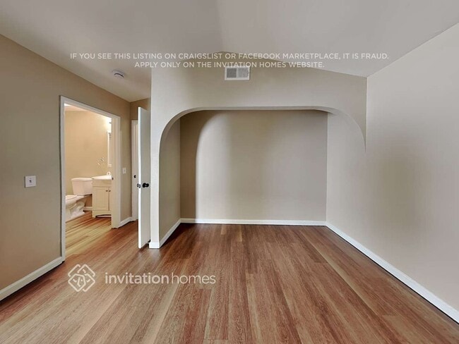 Building Photo - 1474 Marymount St