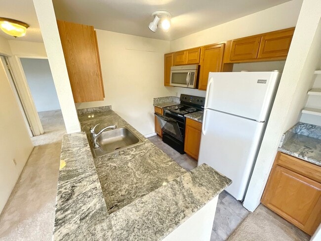 Building Photo - Ground Floor Kihei Villages Unit - Fenced ...