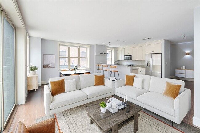 Building Photo - 116-128-128 Rantoul St