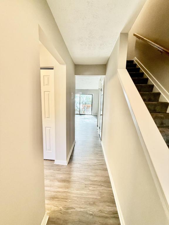 Building Photo - 2504 Thicket Greene Ct