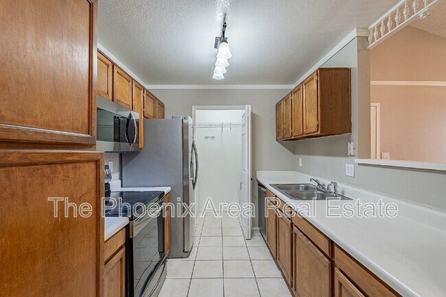 Building Photo - 1942 S Emerson