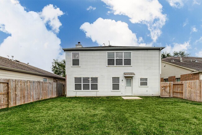 Building Photo - 18327 Atasca Wds Trce