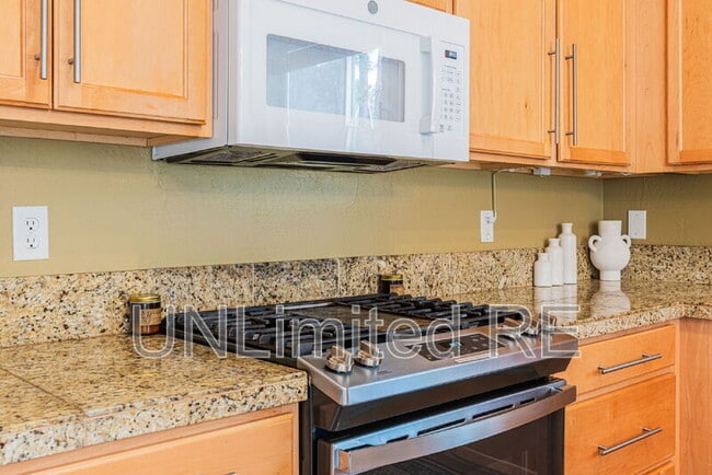 Building Photo - 5333 S Azurite Trail