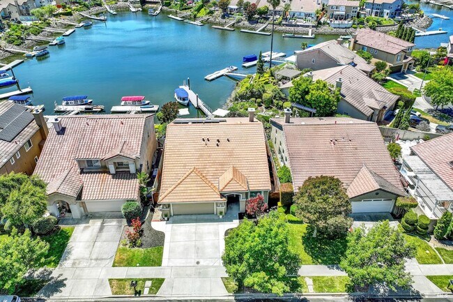 Building Photo - 25 Sea Breeze Ct