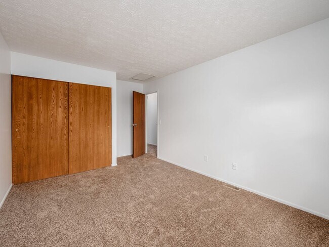 Building Photo - Duke Phillip