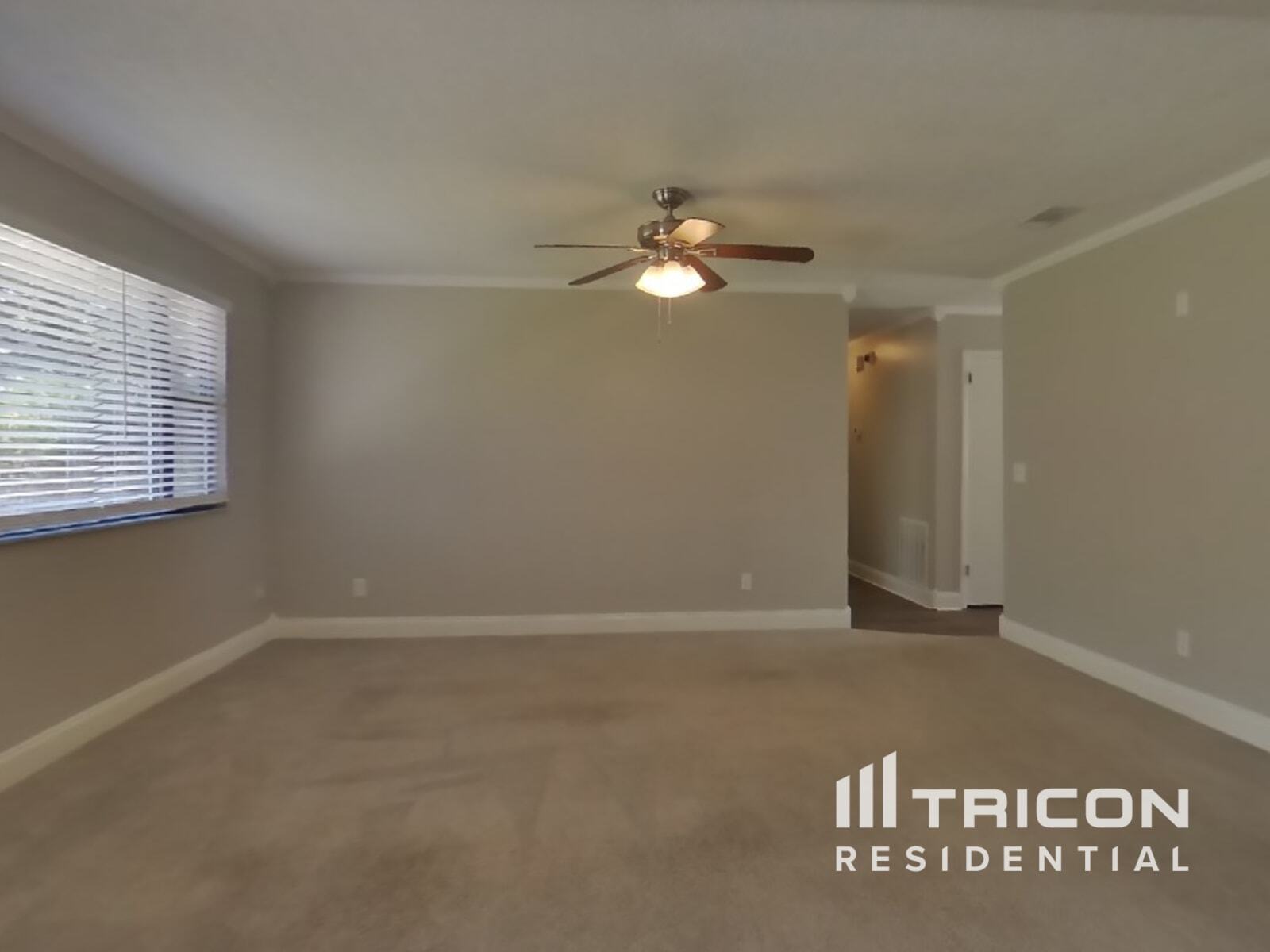 Building Photo - 5726 Springhaven Dr
