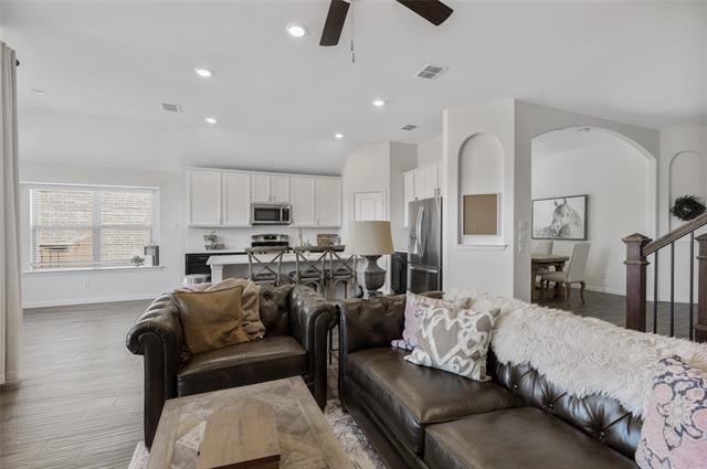 Building Photo - 1361 Francesca Dr