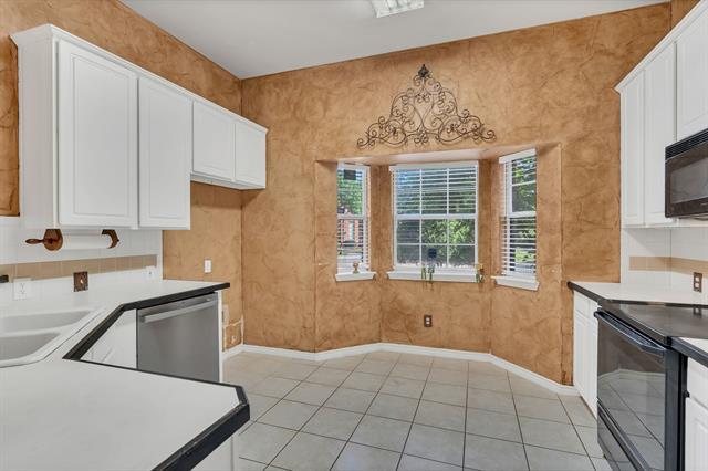 Building Photo - 3104 Sawtooth Dr