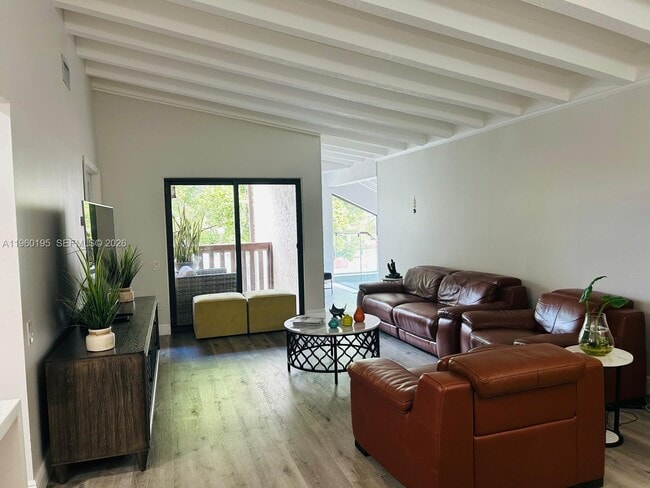 Building Photo - 7039 SW 115th Pl