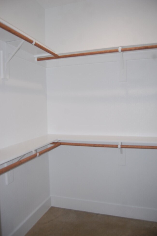 Building Photo - 261 Co Rd 4413