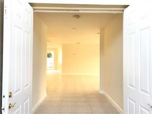 Building Photo - 4934 SW 158th Way