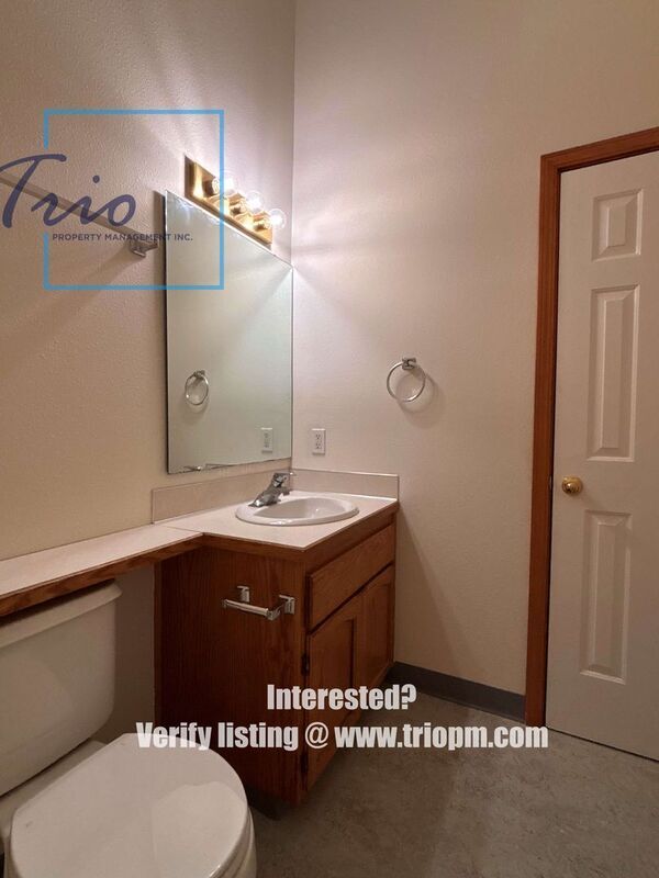 Building Photo - 457 Autumn Ave