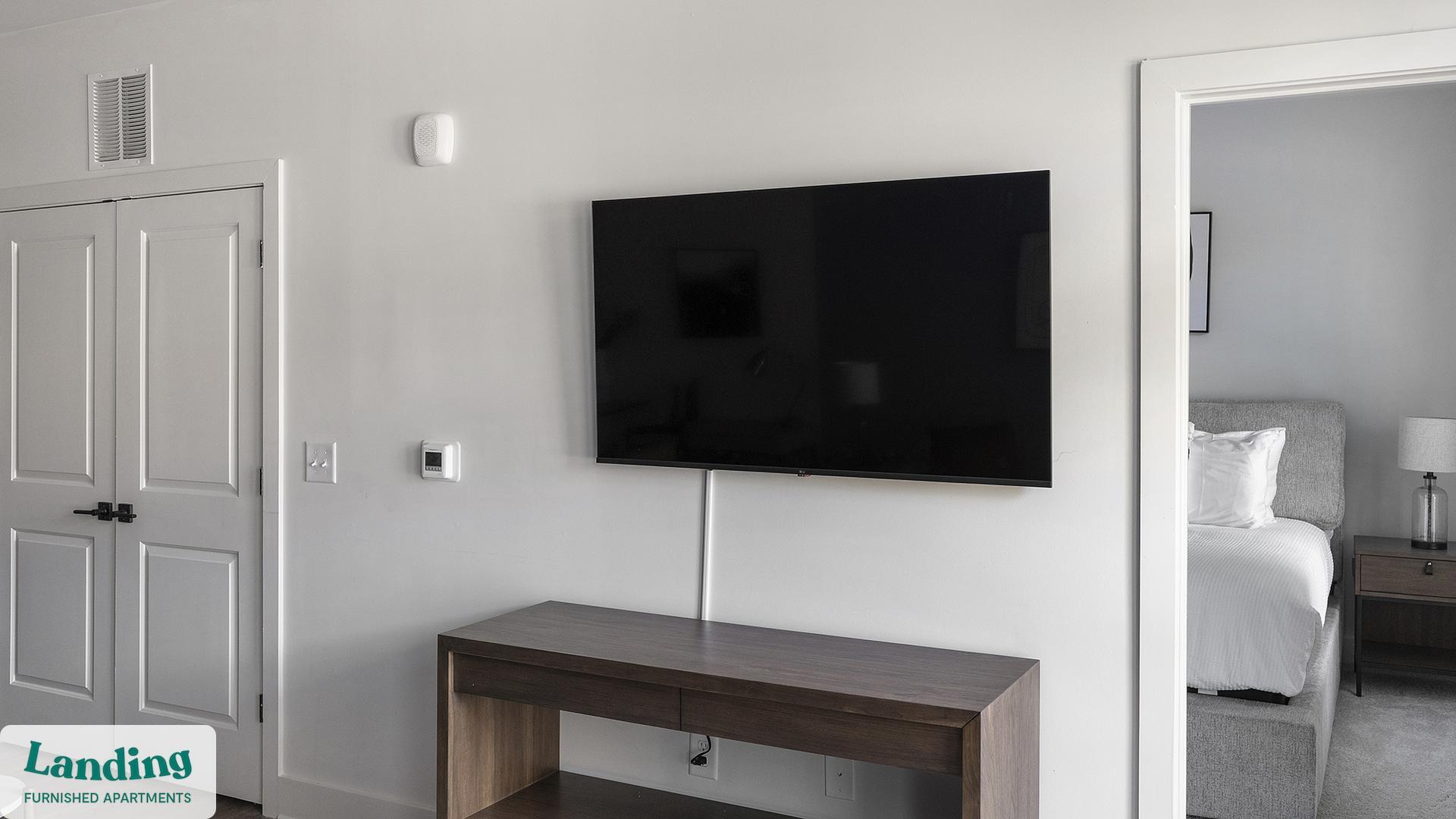 Building Photo - 170 Graphics Dr