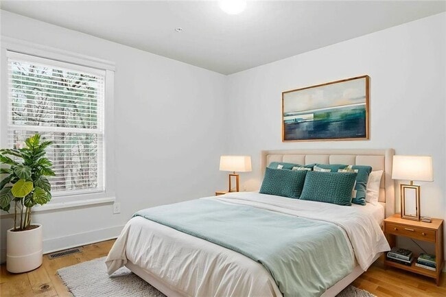 Building Photo - 501 Ridge View Crossing