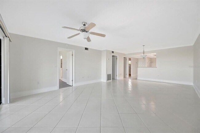 Building Photo - 9604 Cortez Rd W