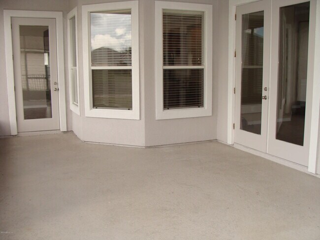 Building Photo - 2266 Cascadia Ct
