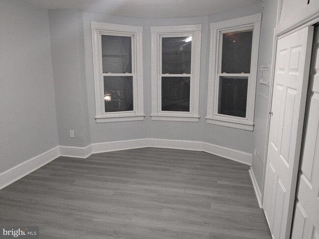 Building Photo - 1168 Mechanic St