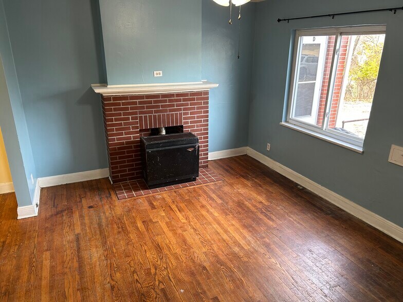 Front Living Room - 105 Forest Ave