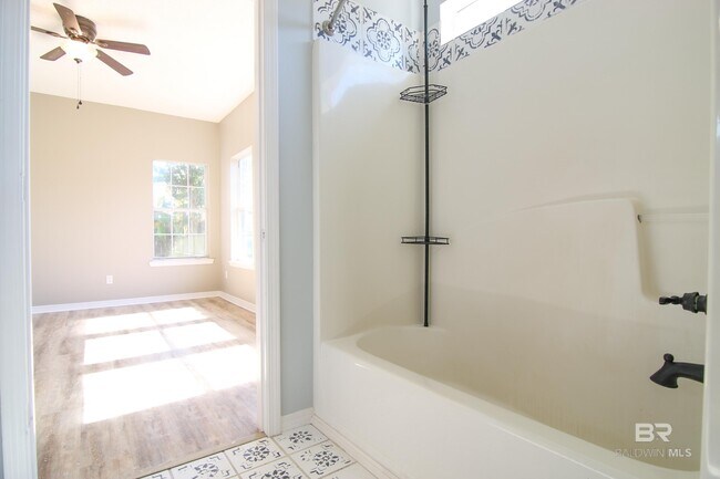 Building Photo - 7943 Audubon Dr