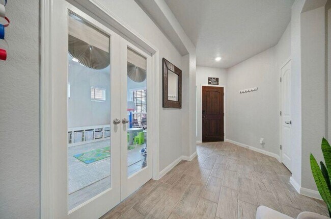 Building Photo - IMPRESSIVE 4 BD/3 BA HOME FOR RENT IN CYPR...