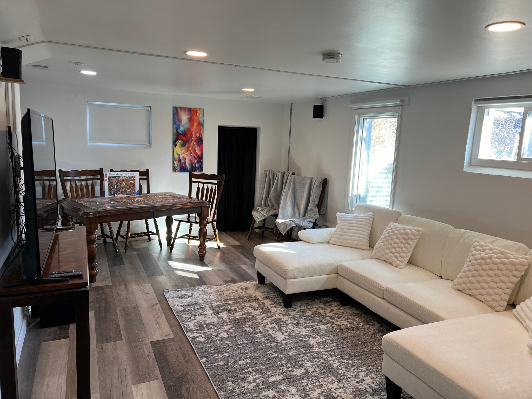 Building Photo - 2696 S Melbourne St