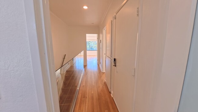Building Photo - 5003 Diamond Heights Blvd