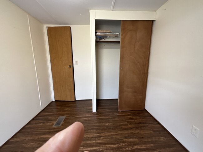 Building Photo - 1053 Vz County Rd 1927