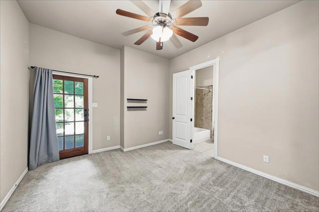 Building Photo - 129 Acorn Ln