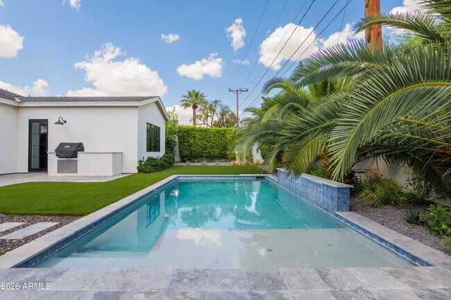 Building Photo - 5309 N 33rd St