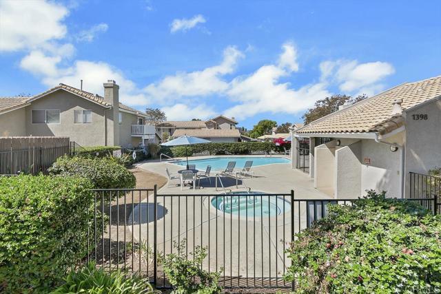 Building Photo - 1390 Palomar Pl