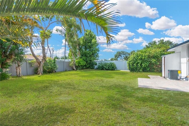 Building Photo - 617 Edenville Ave