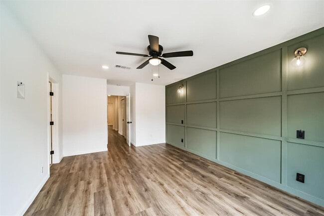 Building Photo - 2742 Triway Ln