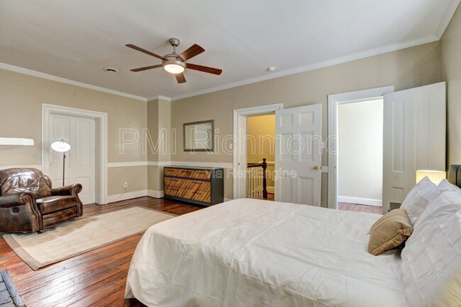 Building Photo - 138 W Clay St