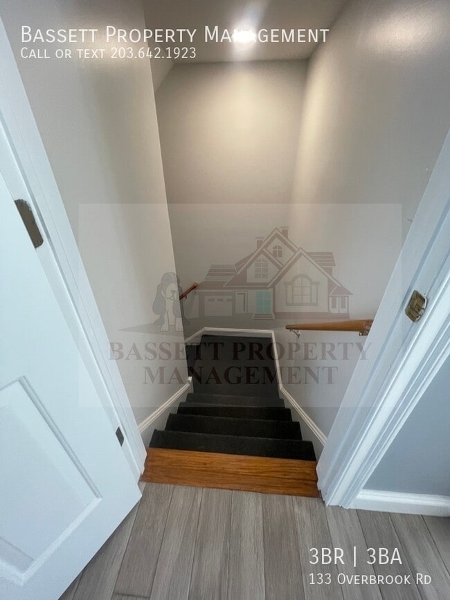 Building Photo - 133 Overbrook Rd