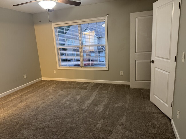 Building Photo - 203 Ashby Dr