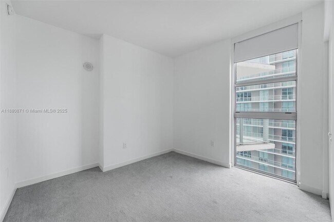 Building Photo - 1100 S Miami Ave