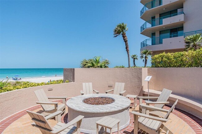 Building Photo - 1560 Gulf Blvd