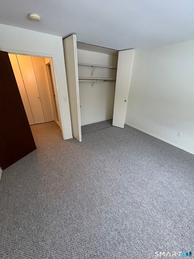 Building Photo - 235 Henry Ave