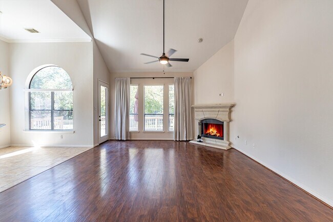 Building Photo - 3517 Oak Landing
