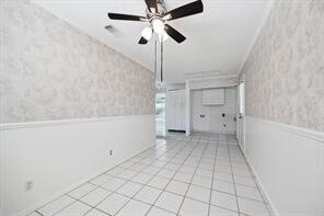 Building Photo - 942 Seagate Ln