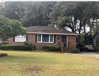 Building Photo - Fully Furnished 3 bedroom 2 bath