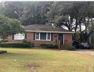 Building Photo - Fully Furnished 3 bedroom 2 bath