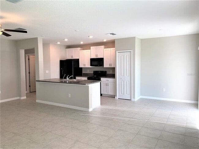 Building Photo - 4412 Summer Savory St