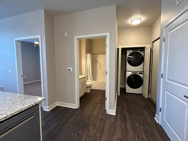 Building Photo - The Brakeman Apartments