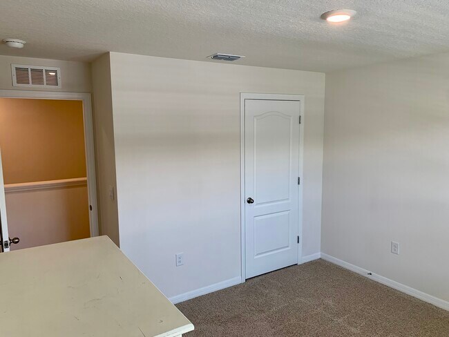 Building Photo - 3053 Meleto Blvd