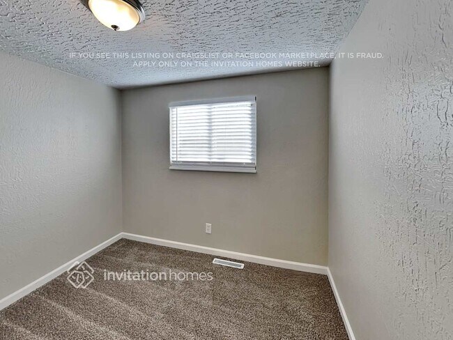 Building Photo - 842 Old Dutch Mill Rd