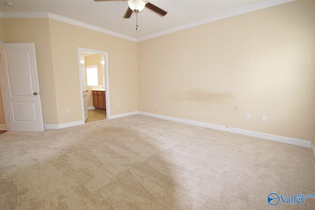 Building Photo - 106 Back Creek Cir NW